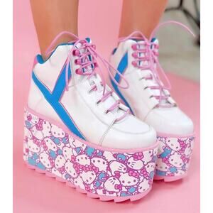 Hello Kitty x YRU Women’s Size 11 Quzmo Tall Platform Sneakers Boots New
